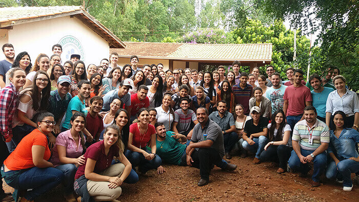 Visita técnica Aviário UFG - Medicina Veterinária