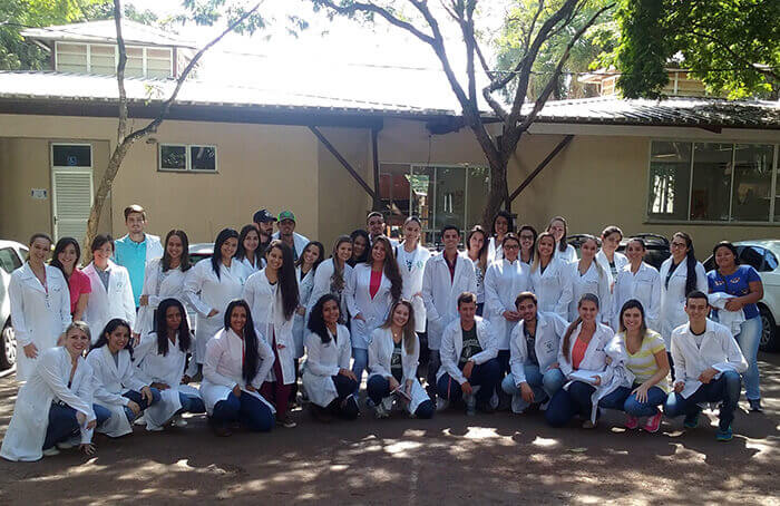 Aula prática Setor de Patologia UFG - Medicina Veterinária