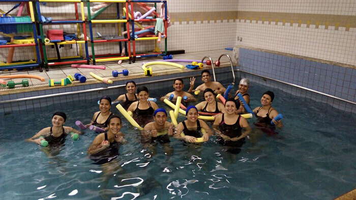 Aula Prática Hidroterapia e Piscina  Terapêutica - Curso de Fisioterapia