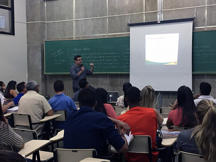 Curso de Direito - Palestra Dr. Leonardo Barcelos (auditor TCU)