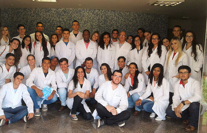 Aula prática Veterinária - Museu de Anatomia UFG 